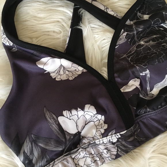 Joy Lab sports bra - Picture 2 of 2